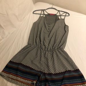 Pookie & Sebastian Romper - Size L